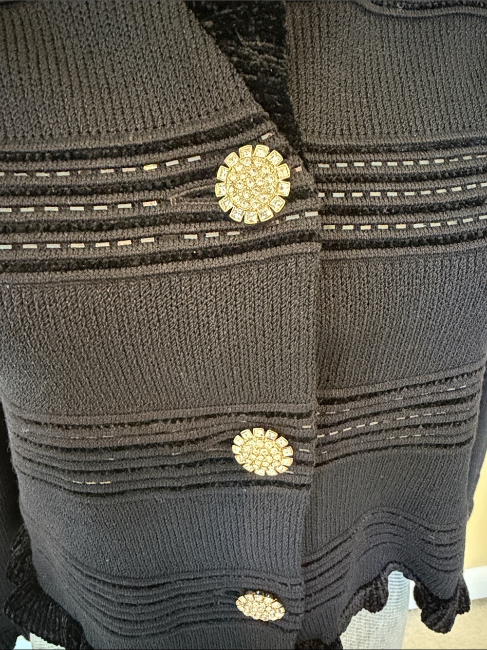 St. John Jacket - Picture 6 of 8